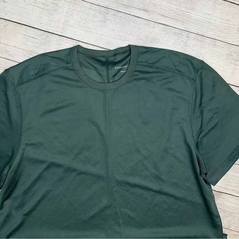 Everlane Uniform NWOT Men's Sports Tee -Short Sleeve T-shirt  Green Size Large - Picture 7 of 7